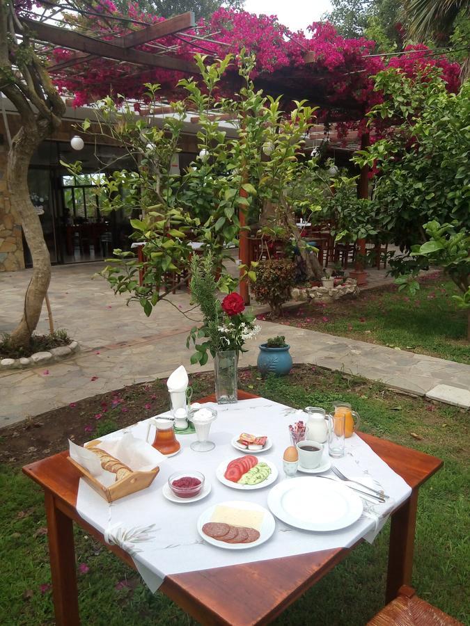 Hotel Dougas Arkoudi Bagian luar foto