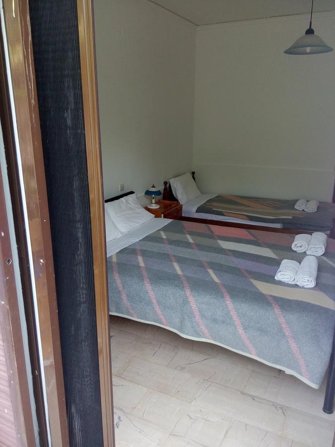 Hotel Dougas Arkoudi Bagian luar foto